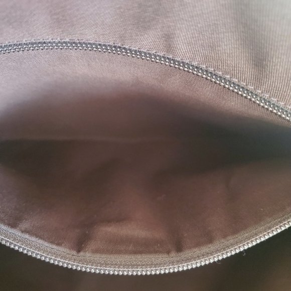 GUCCI Monogram Web Messenger Bag - Picture 13 of 15